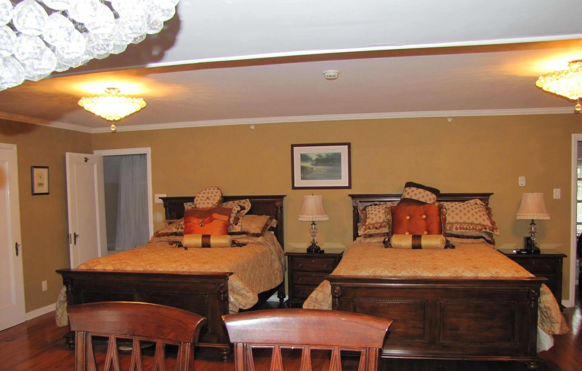 Monroe House Executive Guest Suites St. John's Exterior foto